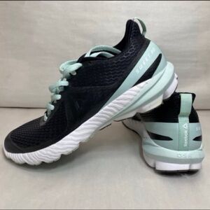 Reebok sweet rd teal and black womens 7.5 sneakers